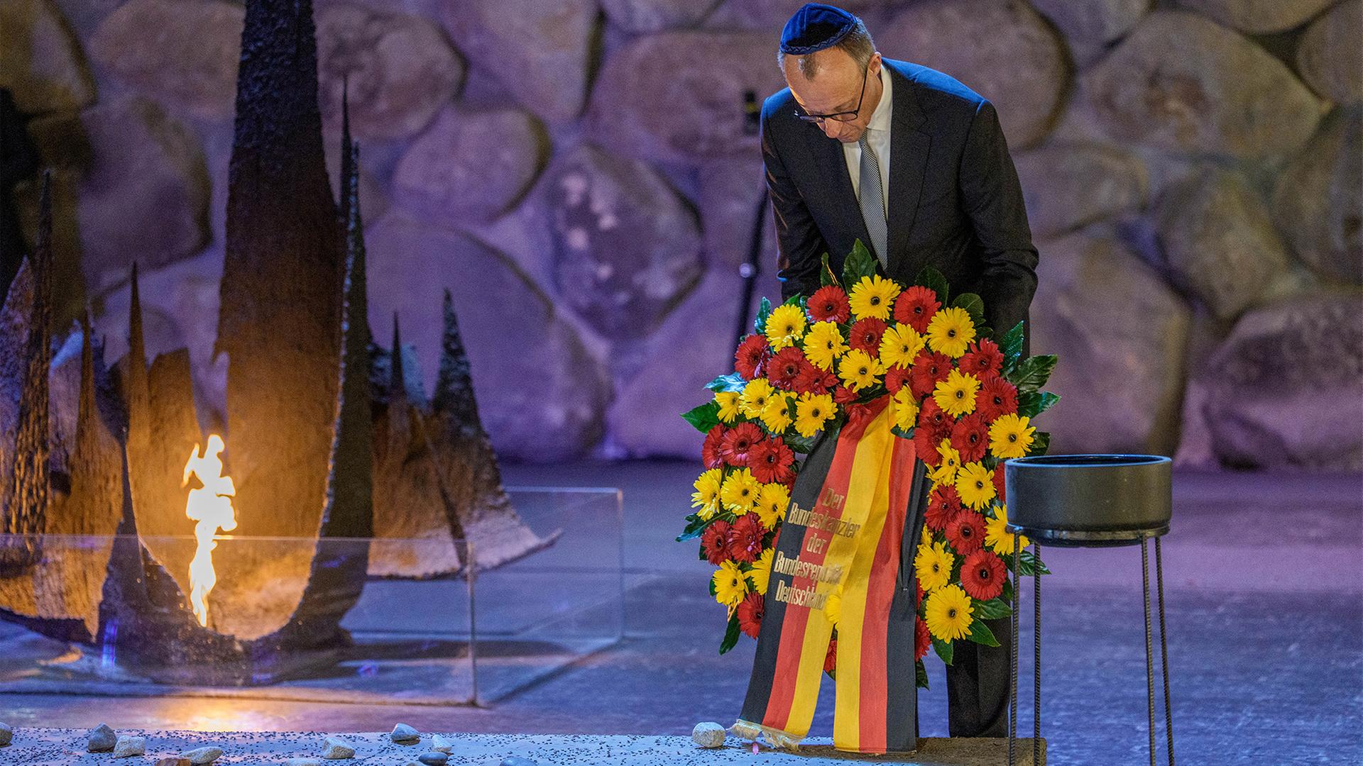 Bundeskanzler Merz in Israel: Besuch in Gedenkstätte Yad Vashem Bundeskanzler Merz in Israel: Besuch in Gedenkstätte Yad Vashem