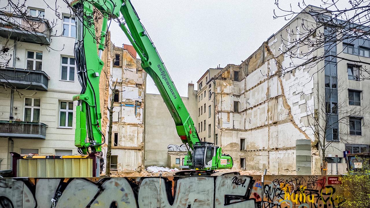 Burgsdorfstraße in Wedding nach fast zehn Jahren wieder freigegeben