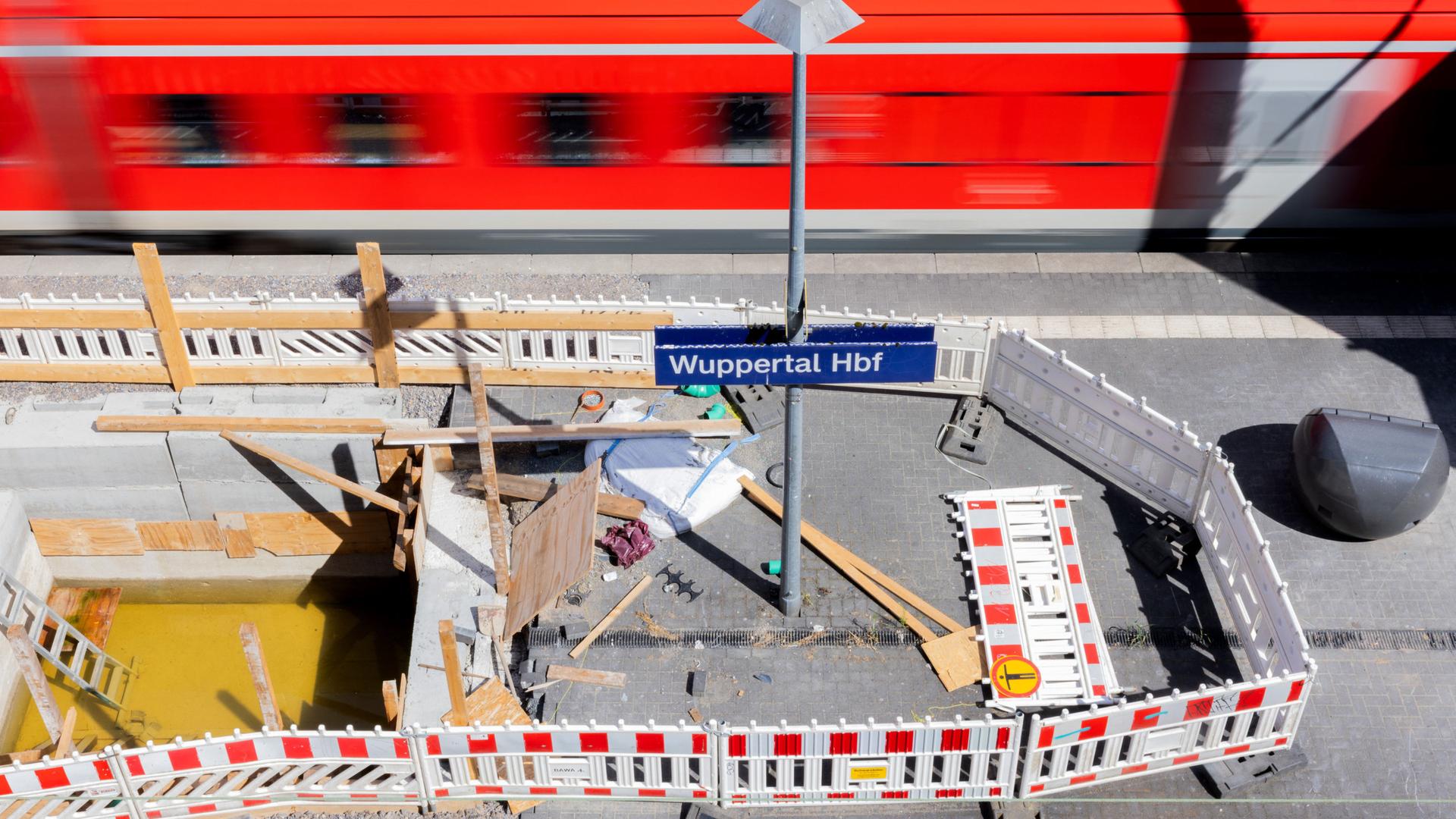 Kaputte Brücke - Bahnchaos rund um Wuppertal