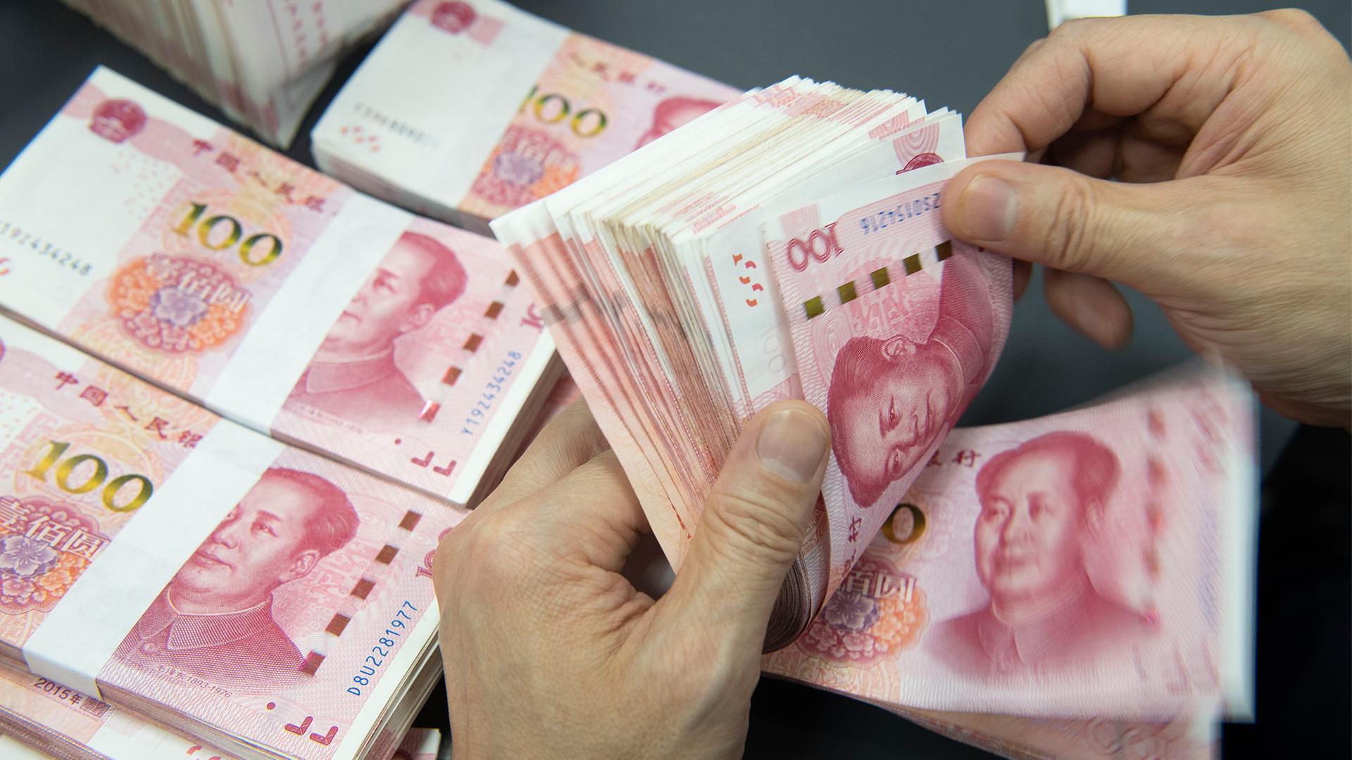 Russland verkauft erstmals Staatsanleihen in Yuan Russland verkauft erstmals Staatsanleihen in Yuan