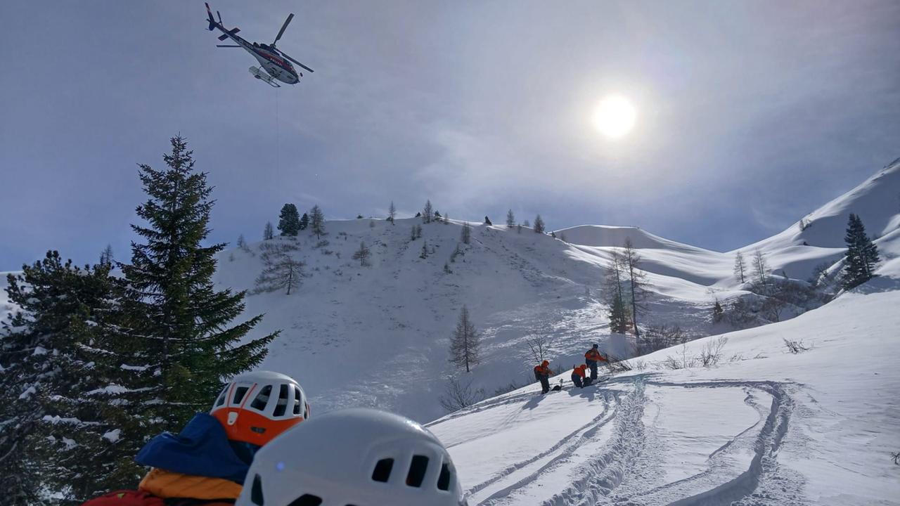 Zwei Deutsche sterben bei Lawinenabgängen in Österreich