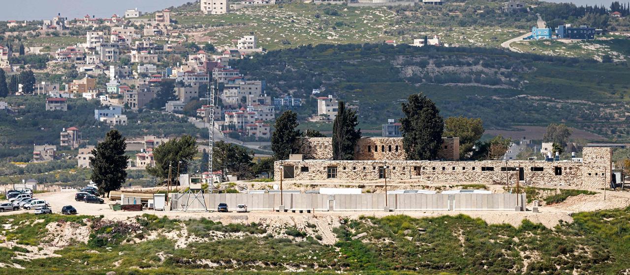 Wohnwagen in der Siedlung Sa-Nur südlich von Dschenin im von Israel besetzten Westjordanland.