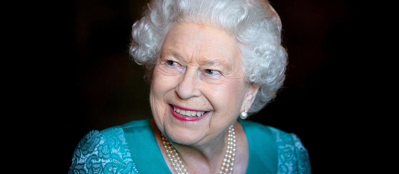 Zum 100. Geburtstag der verstorbenen Queen