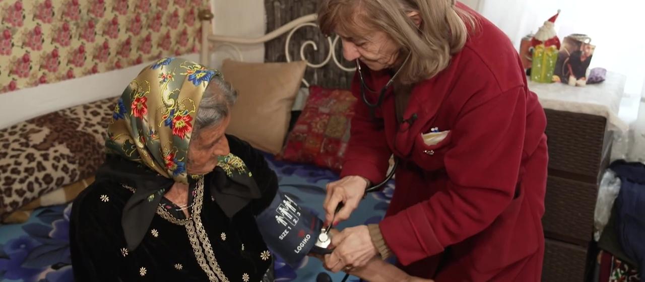 Measuring blood pressure