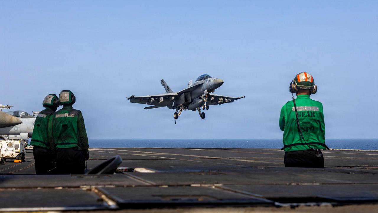 Trotz Waffenruhe: USA und Iran melden neue Angriffe