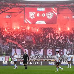 BFC Dynamo Fans beim Halleschen FC (Quelle: IMAGO / Lobeca)