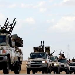 Videostill von der Libyschen Nationalen Armee soll Vormarsch auf Tripolis zeigen