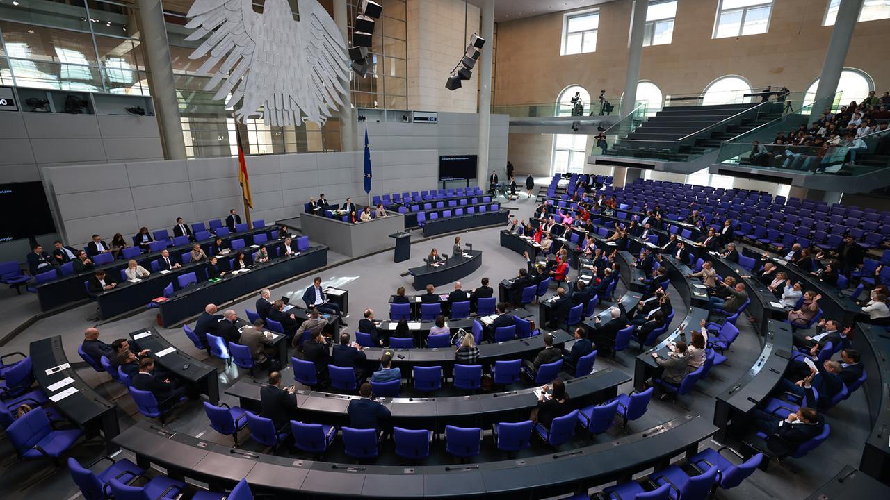 Bundestag beschließt Reform des Klimaschutzgesetzes