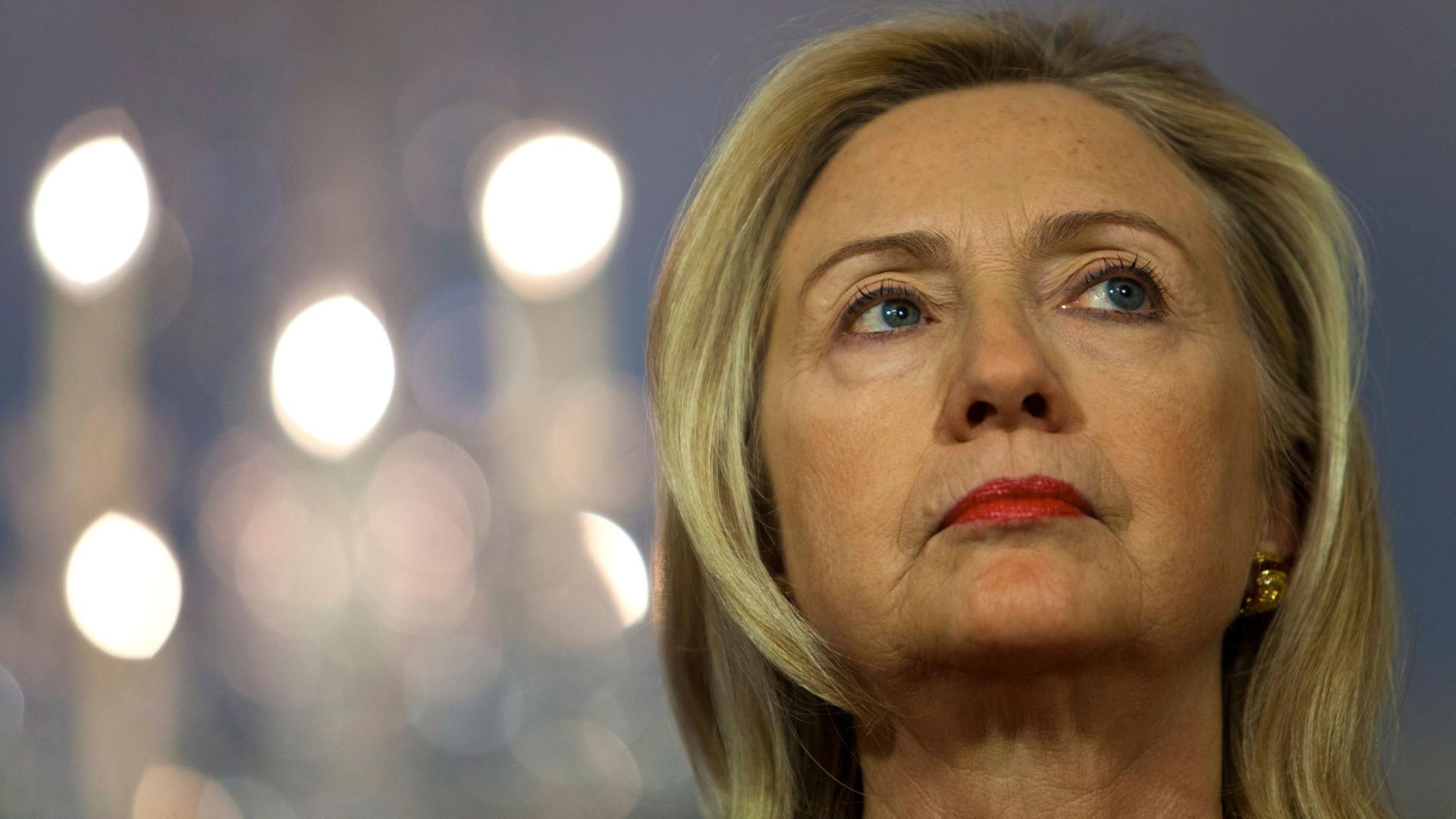 Die ehemalige US-Außenministerin und Präsidentschaftskandidatin Hillary Clinton. | Jim Lo Scalzo/dpa