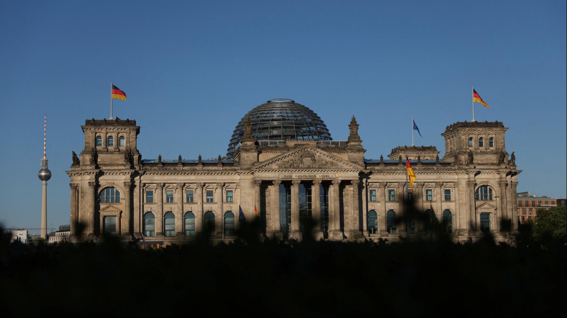 Blick auf den Reichstag in Berlin | REUTERS