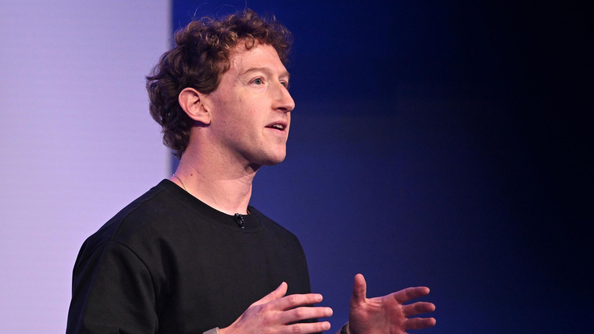 Mark Zuckerberg | AP Photo/Nic Coury
