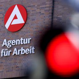 Logo: Agentur für Arbeit | IMAGO / Revierfoto Logo: Agentur für Arbeit
