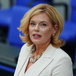 Julia Klöckner nach ihrere Wahl zur Bundestagspräsidentin.