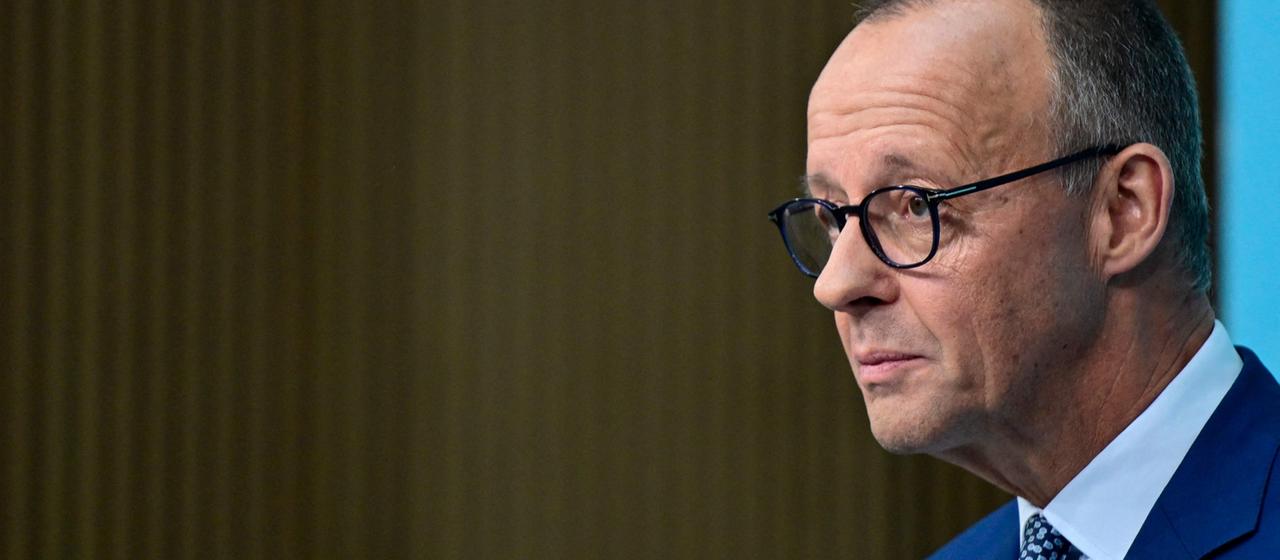 Stadtbild-Debatte: Merz sieht Migranten als "unverzichtbaren Bestandteil" |  tagesschau.de