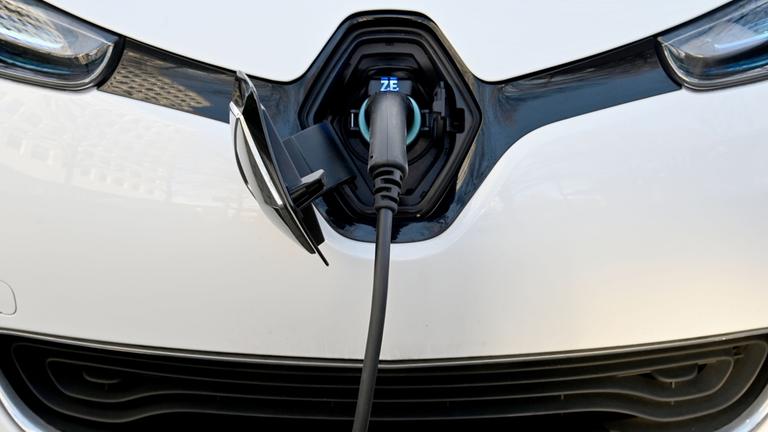Ein Renault Zoe wird geladen