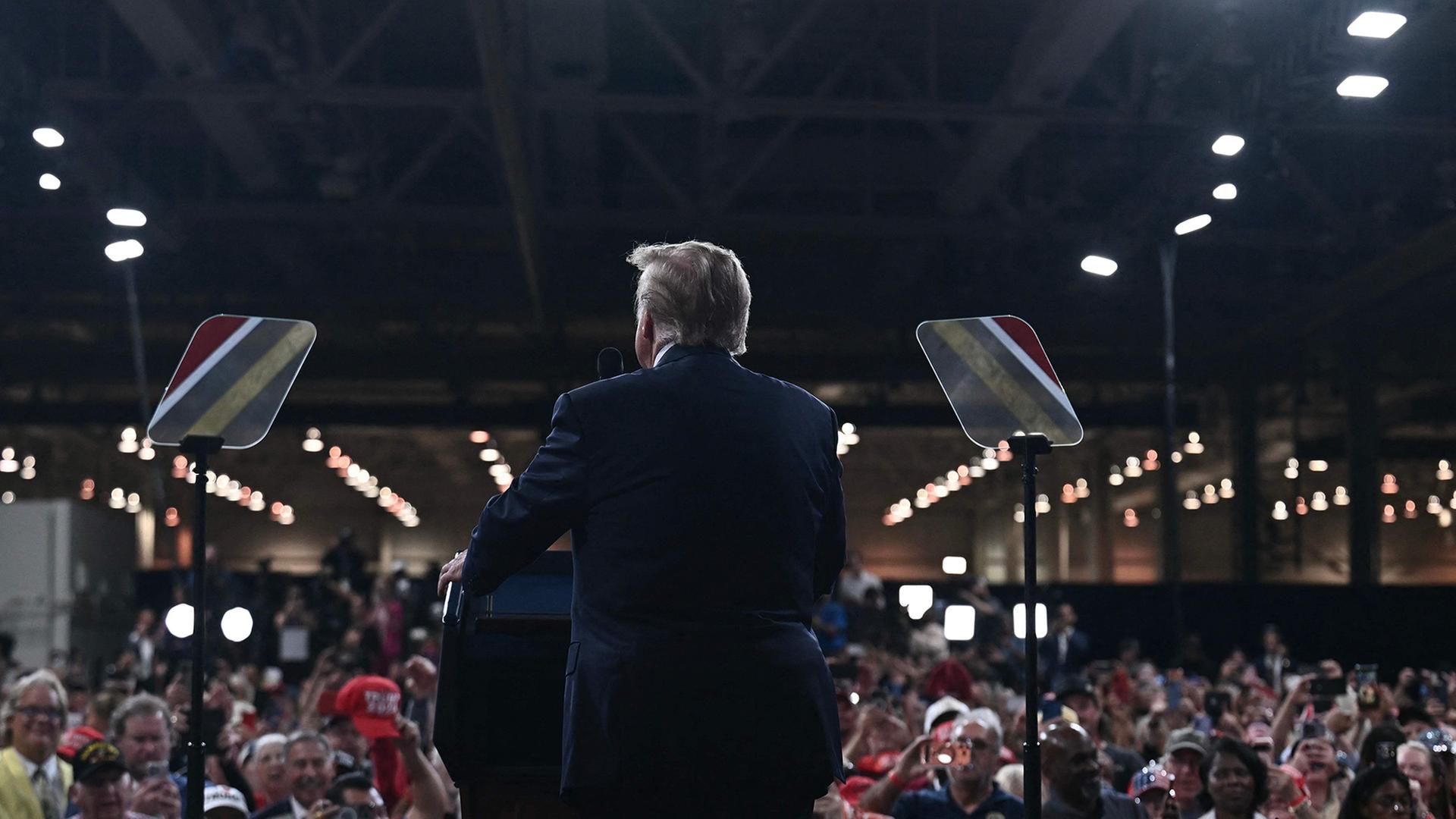 Donald Trump spricht auf einer Wahlkampfveranstaltung in Perry (Georgia, USA). | AFP