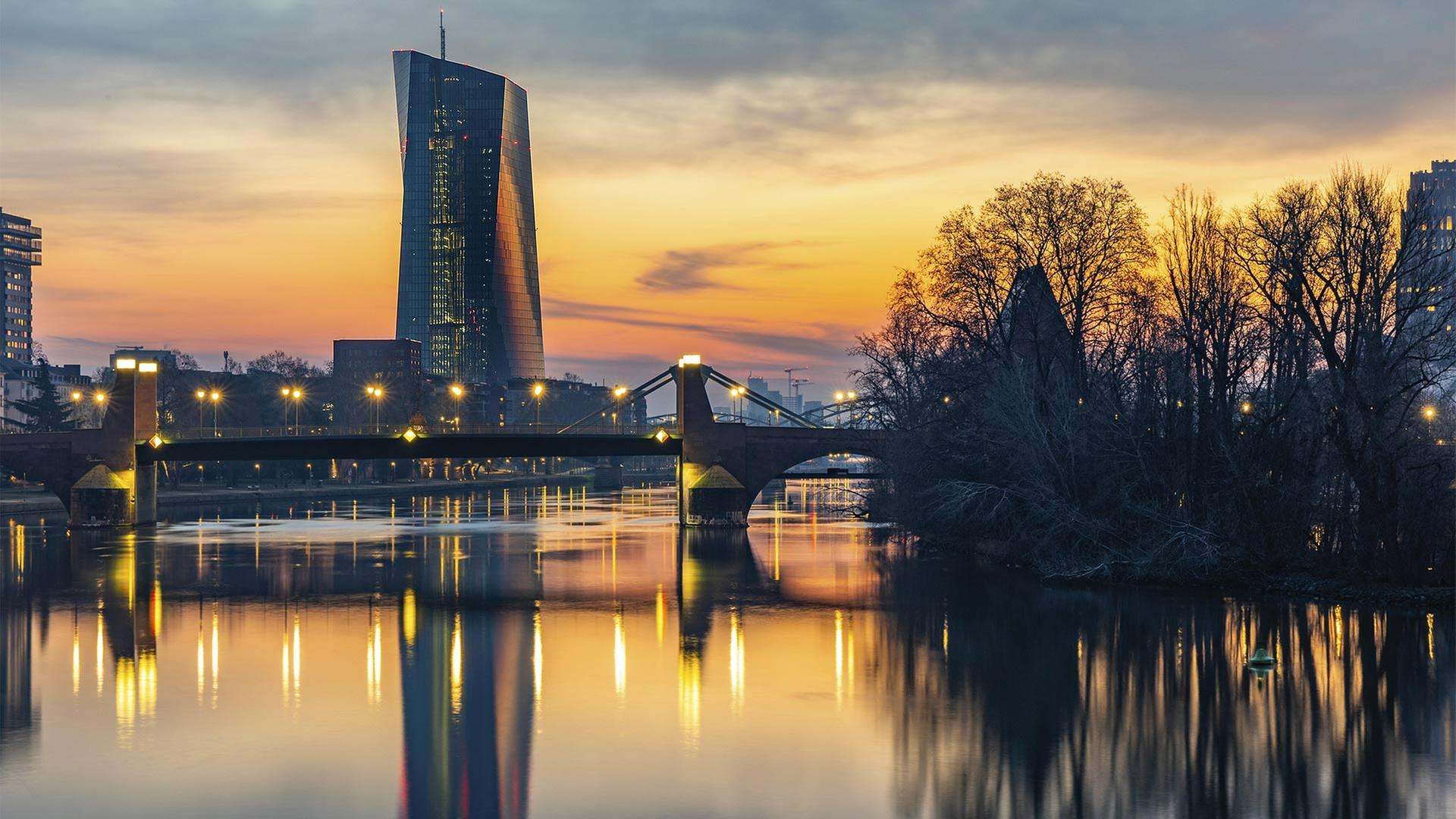 Hauptsitz der Europäischen Zentralbank (EZB) in Frankfurt. | picture alliance / imageBROKER