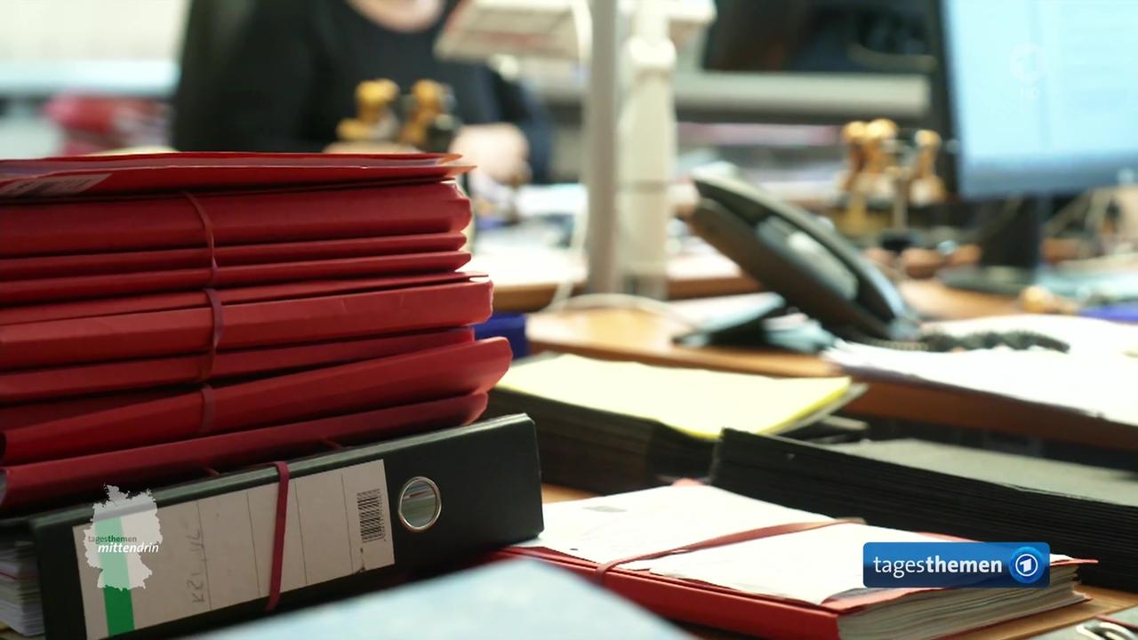 #mittendrin: Menge der Schleuserprozesse am Amtsgericht Pirna kaum zu bewältigen | tagesschau.de