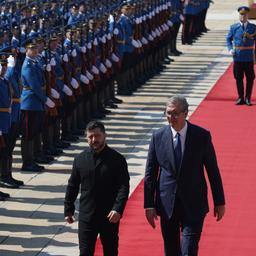 Wolodymyr Selenskyj (links) und Aleksandar Vucic in Belgrad, Serbien.