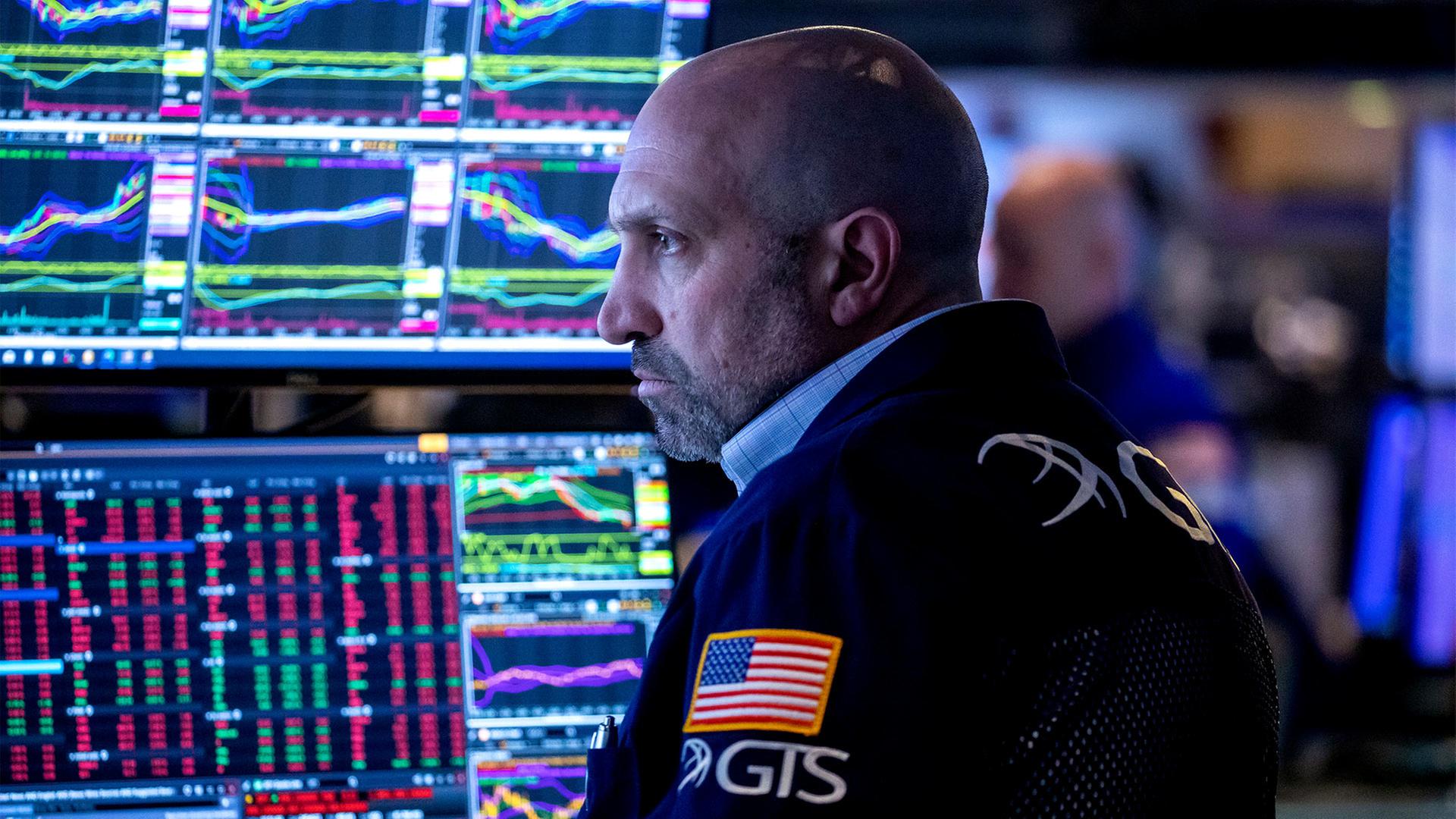 Händler an der New York Stock Exchange. | picture alliance / Xinhua News A