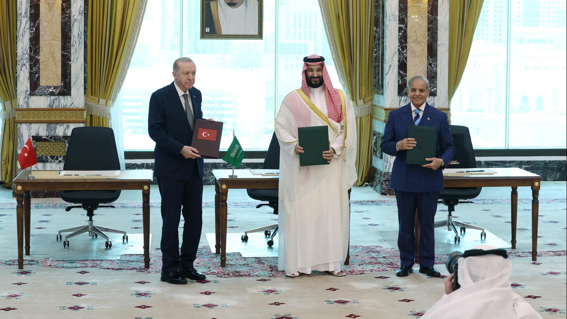 Türkei, Pakistan und Saudi-Arabien schließen Verteidigungsabkommen