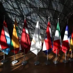 Flaggen der EU-Mitgliedsstaaten in Brüssel