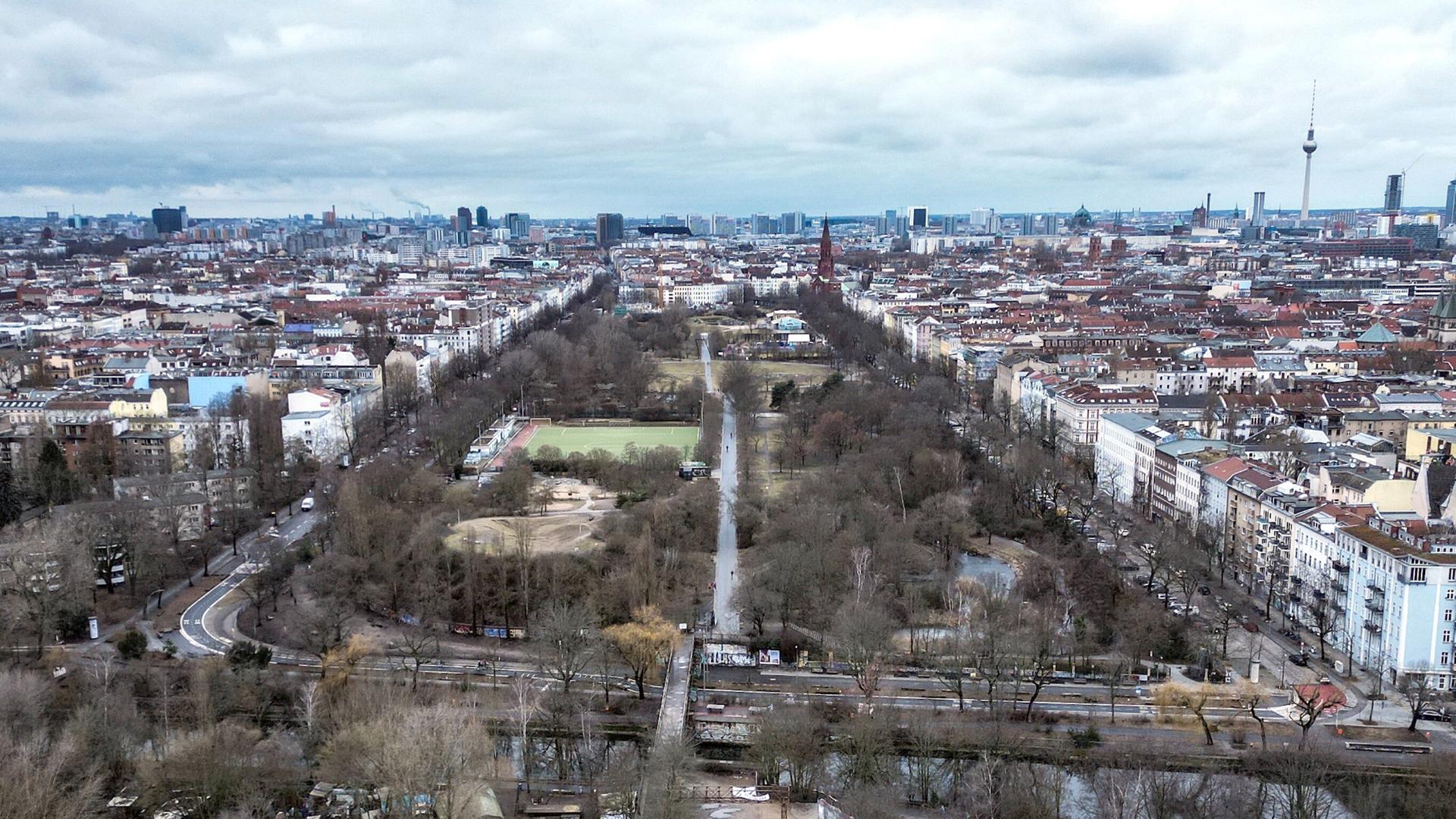 GÃ¶rlitzer Park in Berlin | picture alliance/dpa/Britta Pede