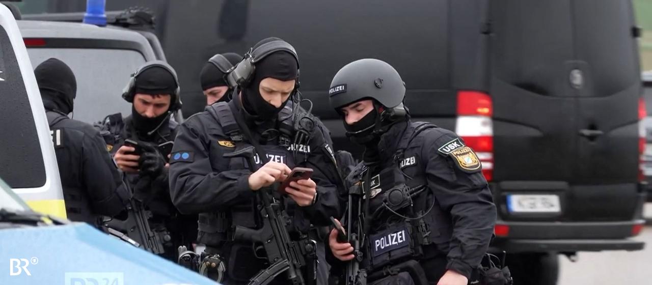 Бернгау-ин-дер-Оберпфальц: Ein Toter nach Schüssen bei Waffencontrolle