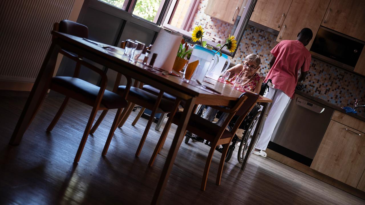 Gesundheitsministerin Warken will bis Mitte Mai Pflegereform vorlegen