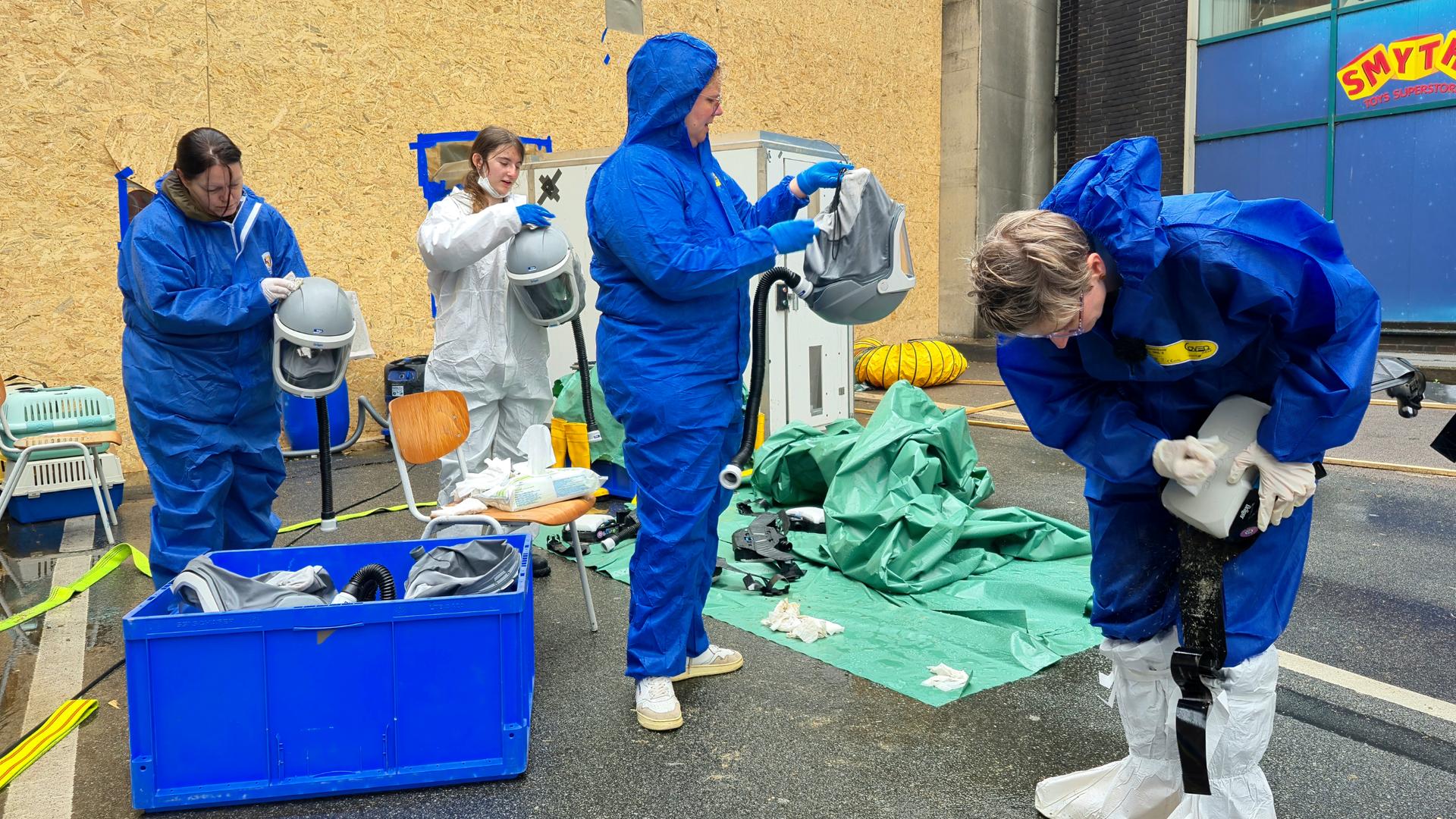 Großeinsatz für Tierschützer: Tauben aus Essener Tunnel umgesiedelt
