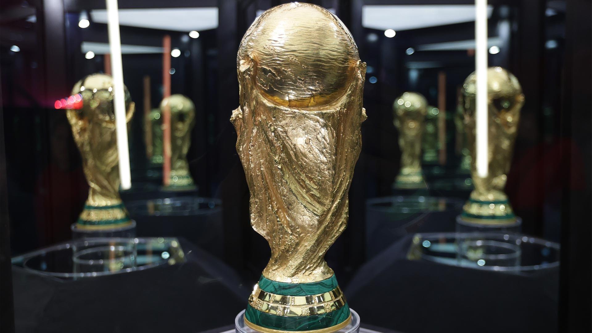 Original FIFA WM Pokal. | picture alliance / Xinhua News A
