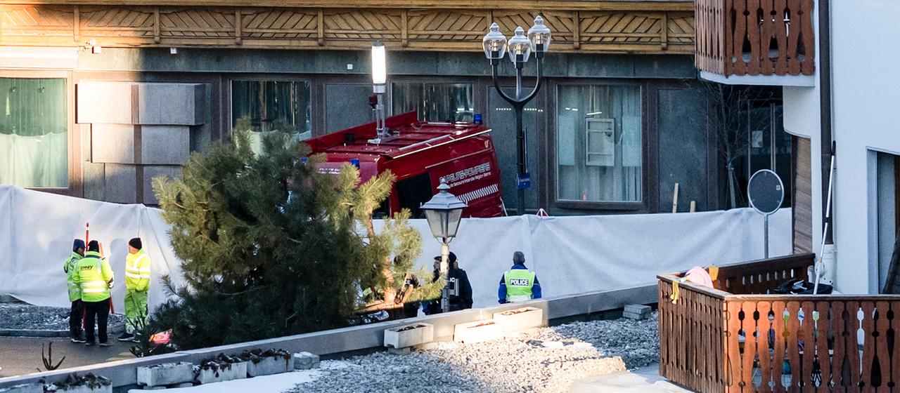 Rettungskräfte in Crans-Montana