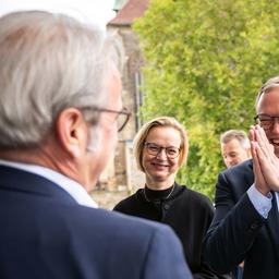v.l. Georg Maier (SPD), Katja Wolf (BSW), Fraktionsvorsitzende, Mario Voigt (CDU-Fraktionsvorsitzender)