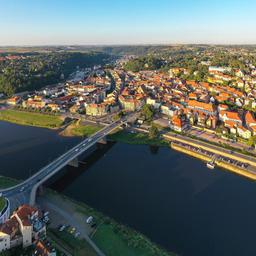 Luftbild von Meißen mit Eisenbahnbrücke, alter Elbbrücke, Triebischtal, Altstadt, Elbe und Albrechtsburg