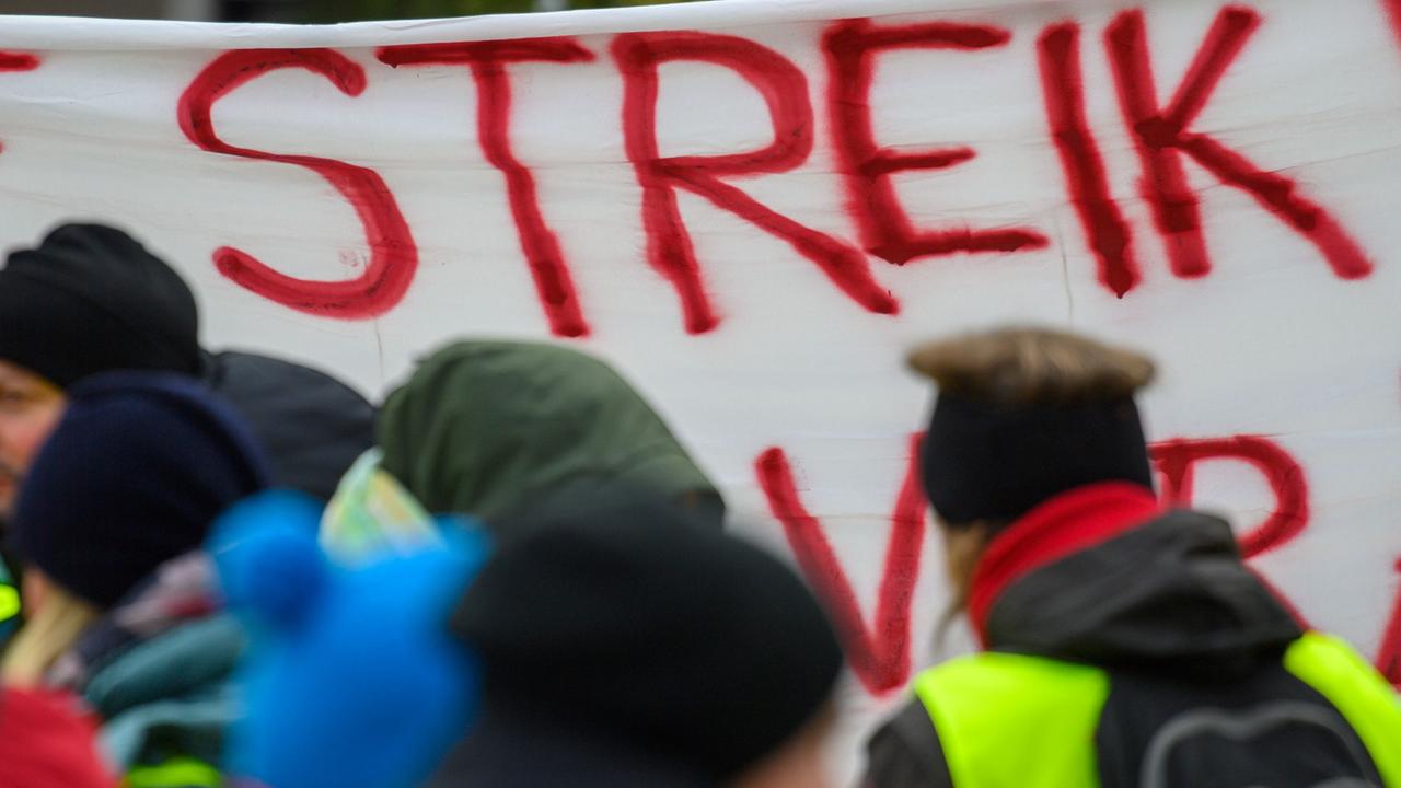 L-nder-Tarifrunde-Warnstreiks-fast-im-ganzen-Bundesgebiet