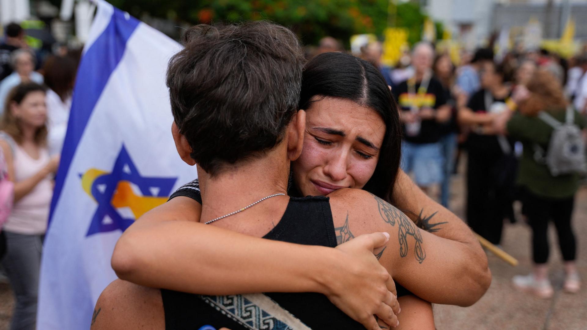 Einigung bei Gaza-Gesprächen: Jubelszenen aus Israel und Gazastreifen