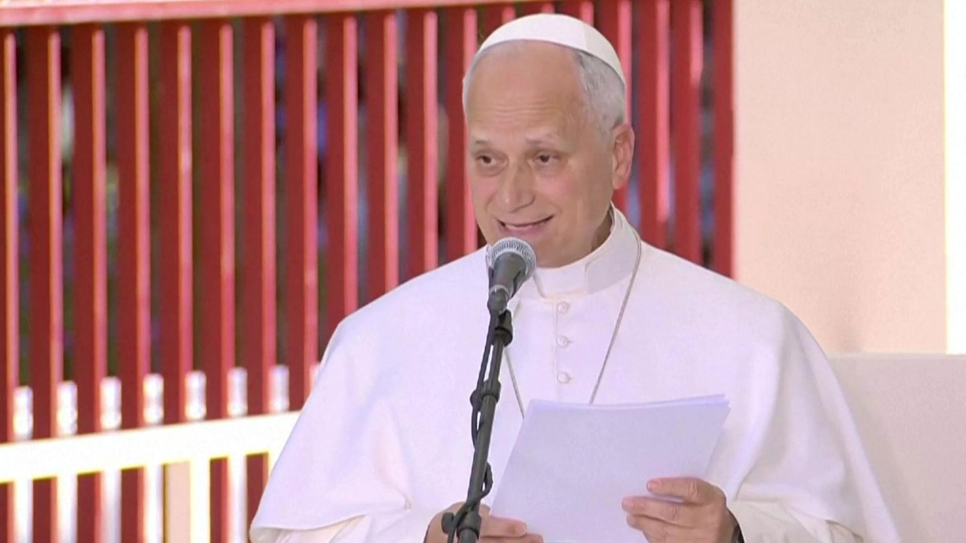 Papst Leo XIV.  gibt großen Fronleichnams-Gottesdienst in Ma