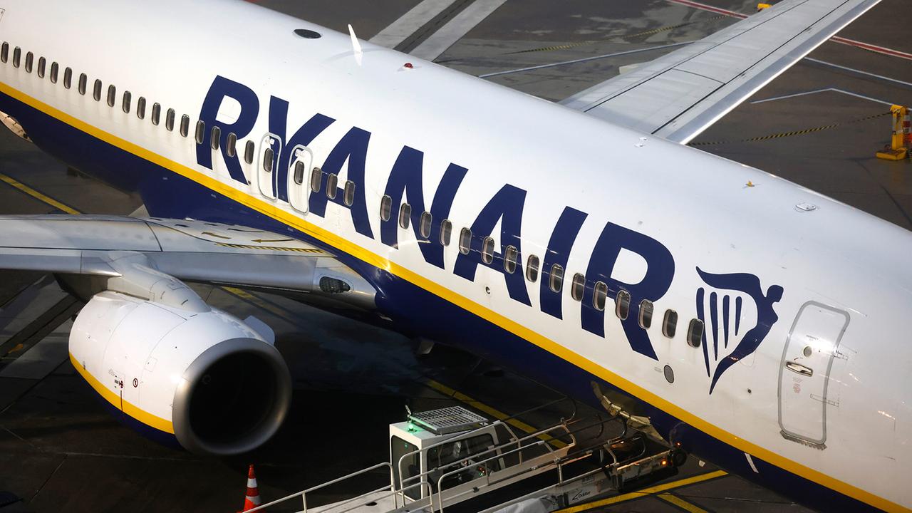 Ryanair streicht zahlreiche Verbindungen in Deutschland | tagesschau.de