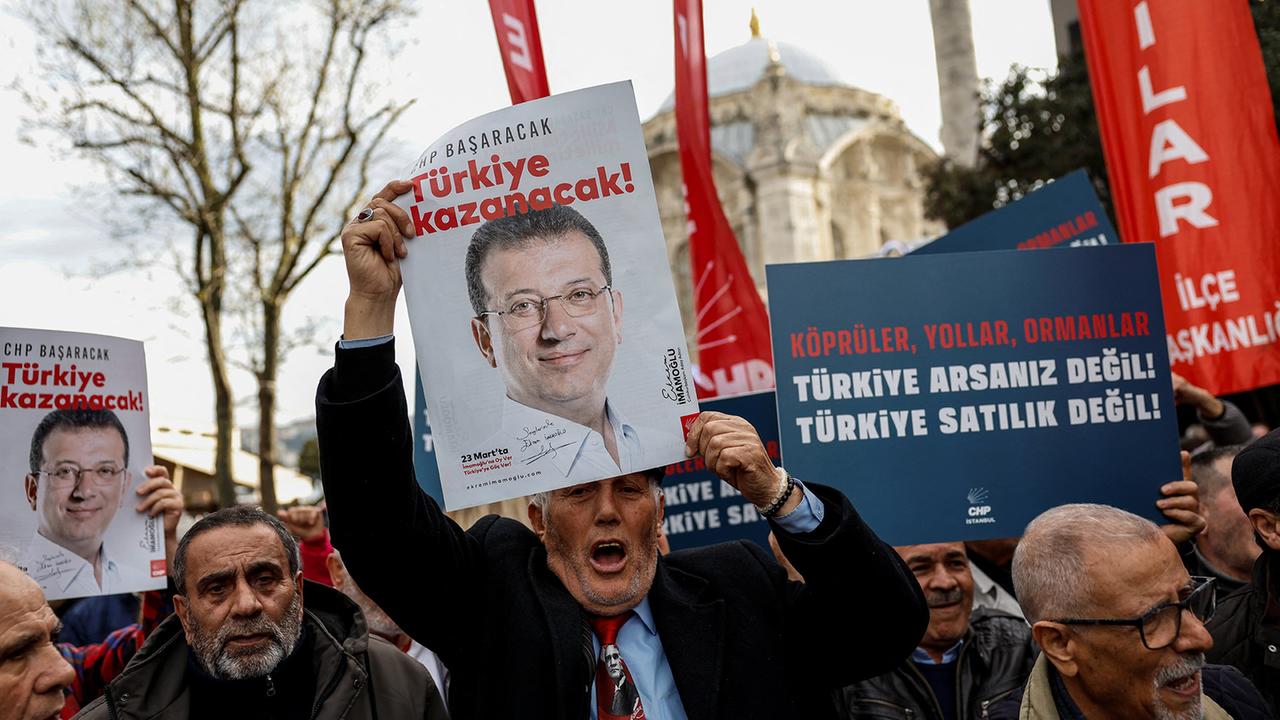 Mammutprozess gegen abgesetzten Istanbuler Oberbürgermeister İmamoğlu