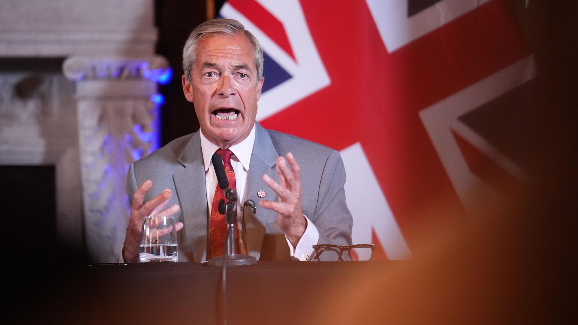 Nigel Farage | James Manning/PA Wire/dpa