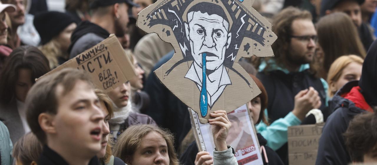 Demonstranten protestieren in Kiew gegen den Bürgermeisters Vitali Klitschko.