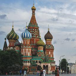 Roter Platz mit Basilius-Kathedrale und Kreml