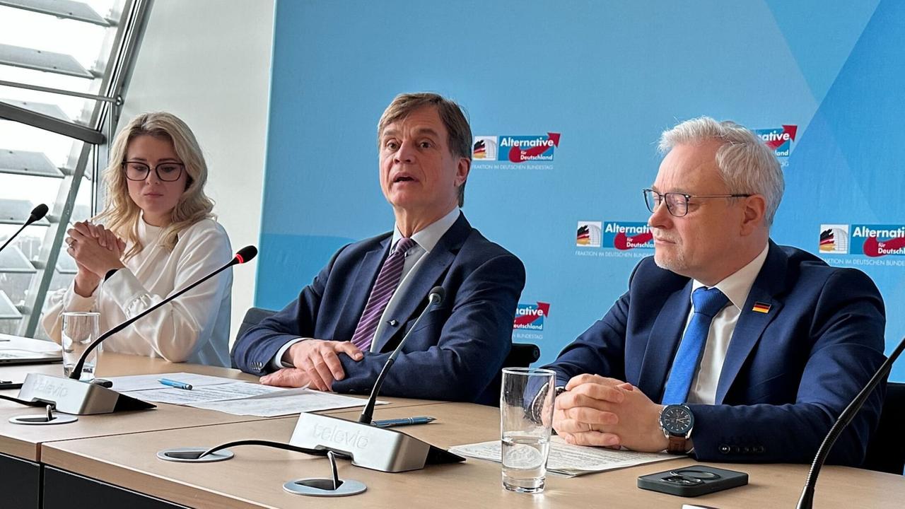 Verwandtenaffäre: Die AfD auf der Suche nach dem Krisenplan