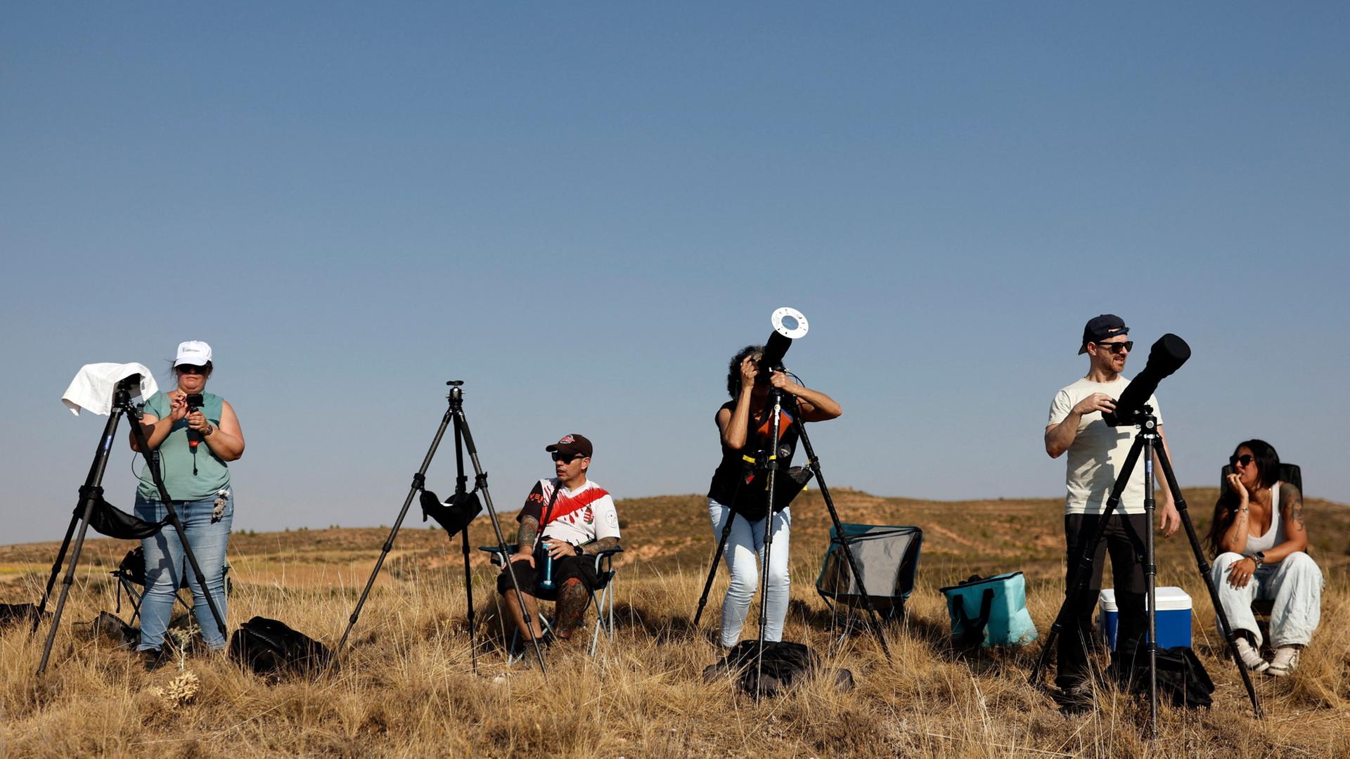 Liveblog: ++ Totale Sonnenfinsternis beginnt in Sibirien ++