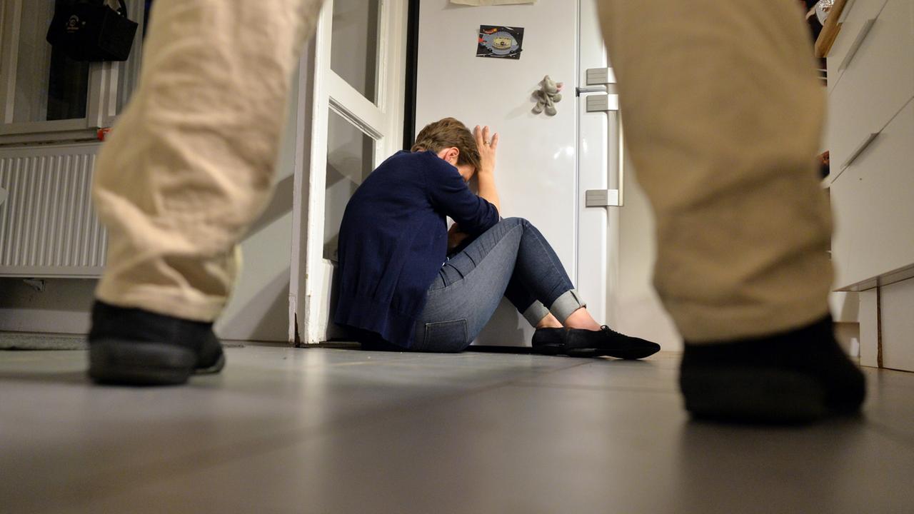 Gestelltes Bild zum Thema häusliche Gewalt