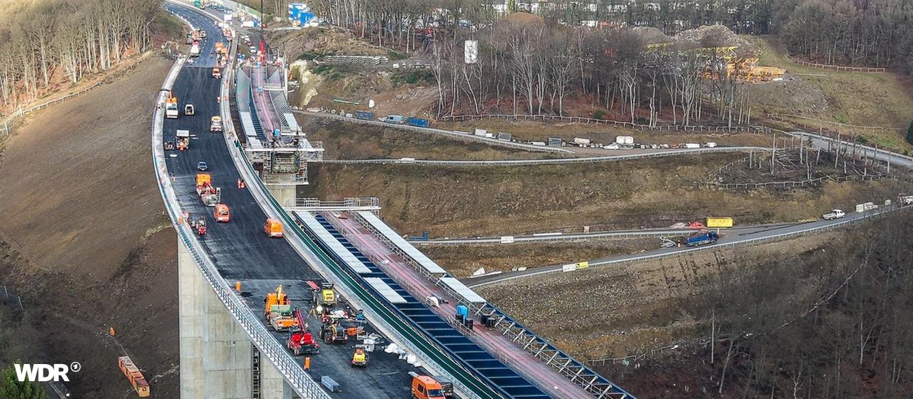 Baustelle auf der Rahmedetalbrücke von oben