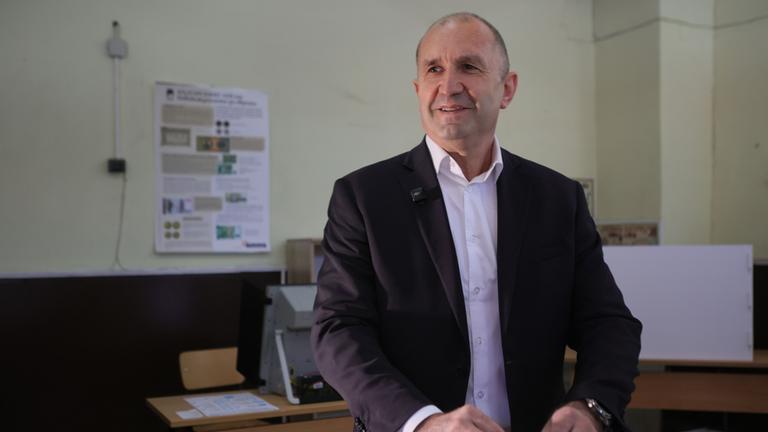 Bündnis von Ex-Präsident Radev laut Prognose vorn