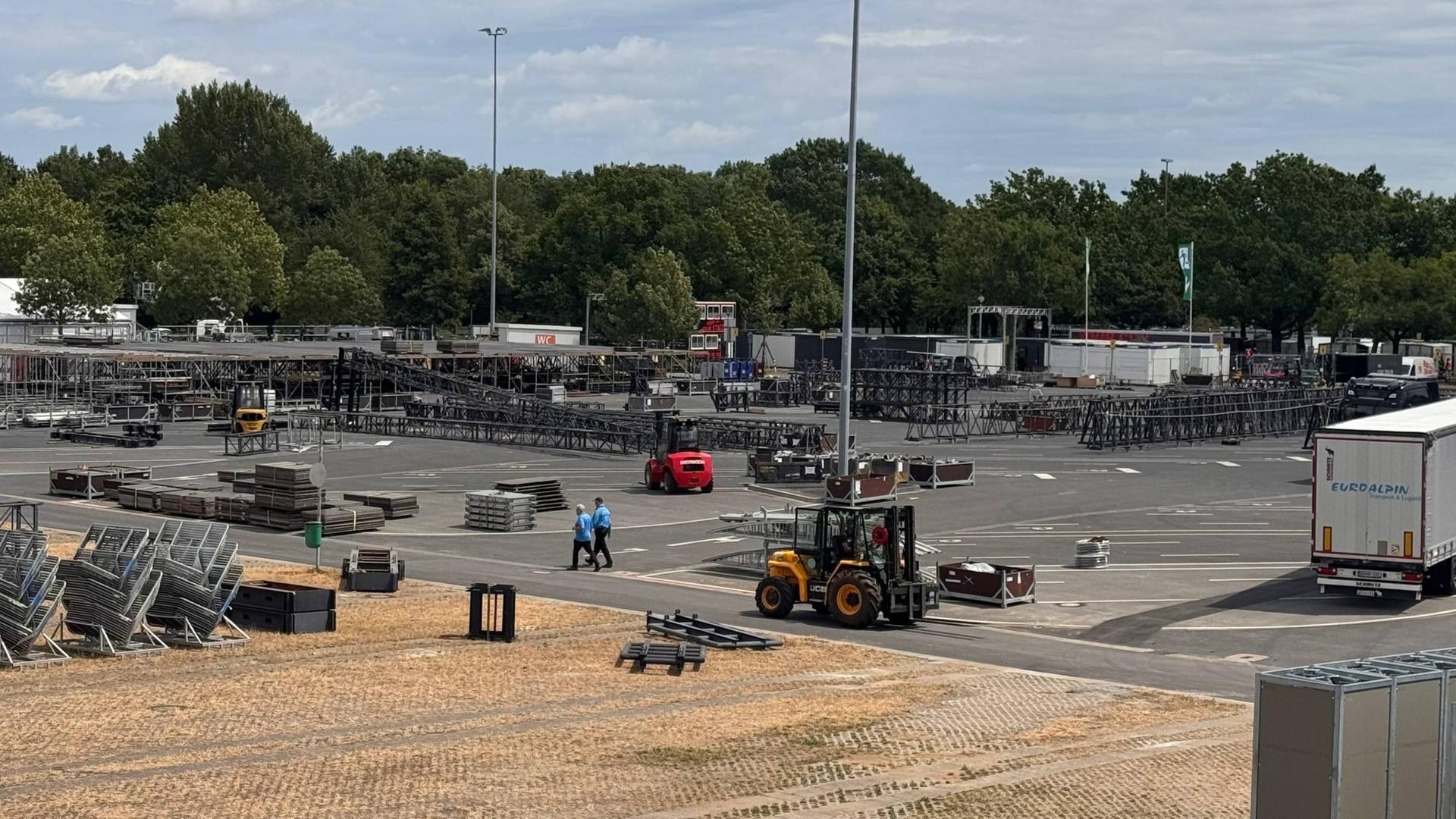 Düsseldorfer Open-Air-Park startet