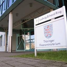 Eingang Thüringer Finanzministerium