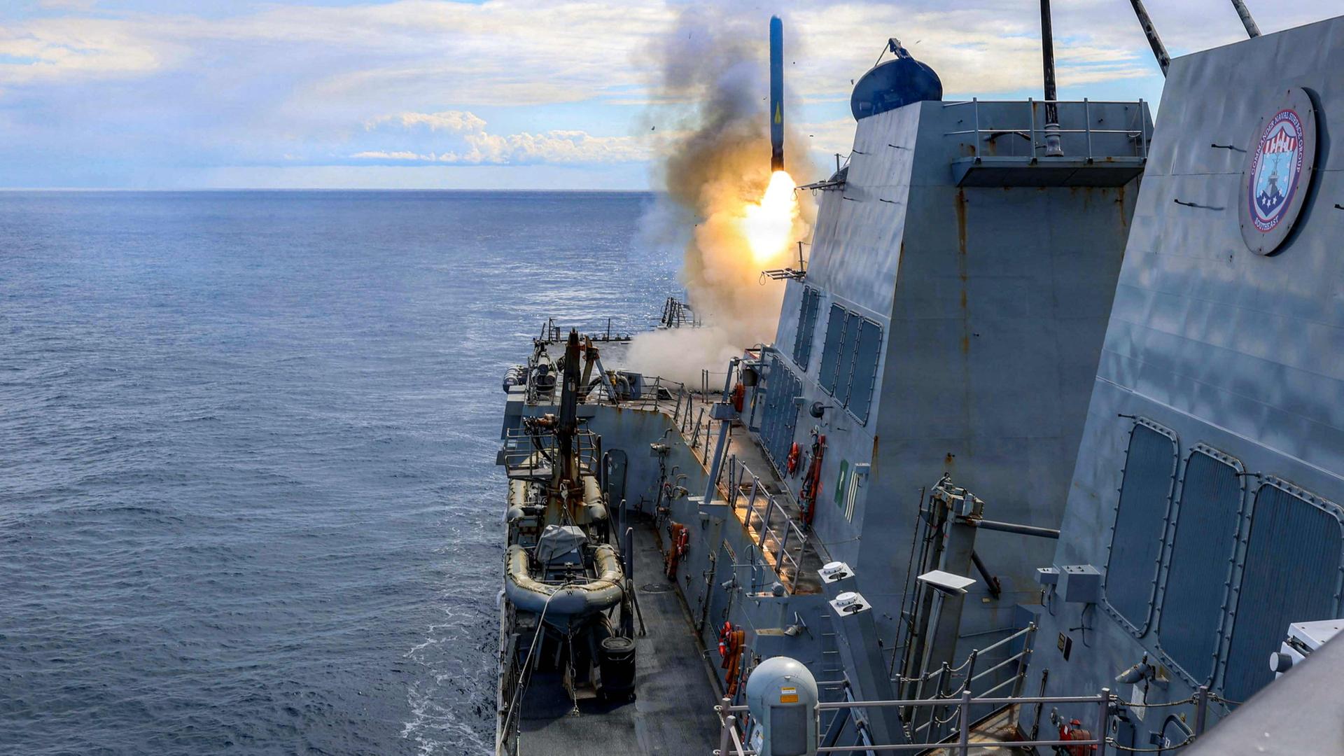 Abschuss einer Tomahawk-Landangriffsrakete. | AFP PHOTO / US NAVY und US CENTRAL COMMAND / HANDOUT